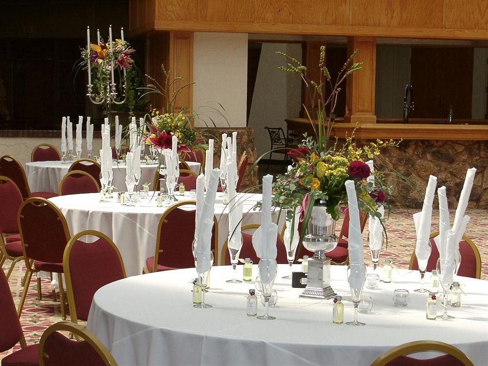 Hotel Ava Lubbock Restoran fotoğraf